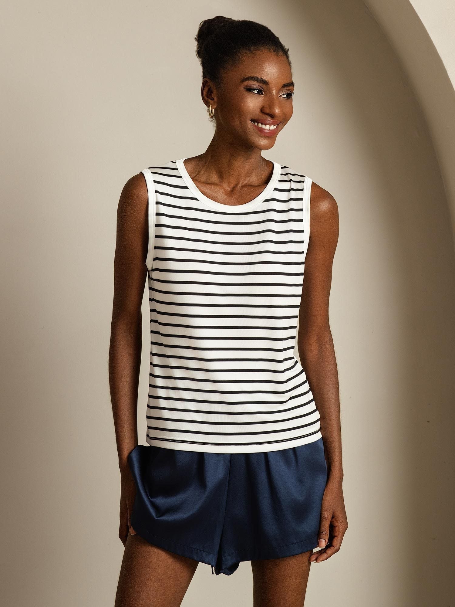 [Weißer Streifen] SilkSilky-DE Pure Silk Ärmellos Camisoles 001