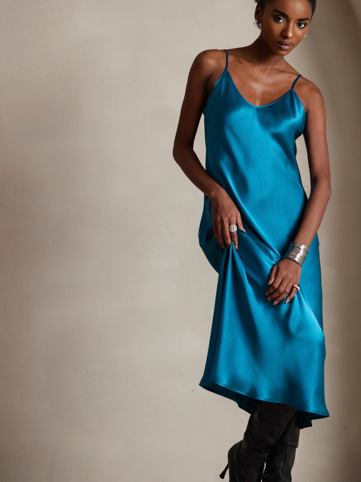 [König Blau] SilkSilky-DE Reine Seide Dress 003