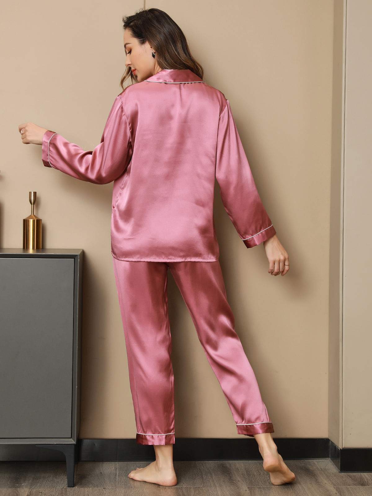 SilkSilky-DE Reine Seide Langärmelig Revers Damen Pyjamas BlassesMauve 002