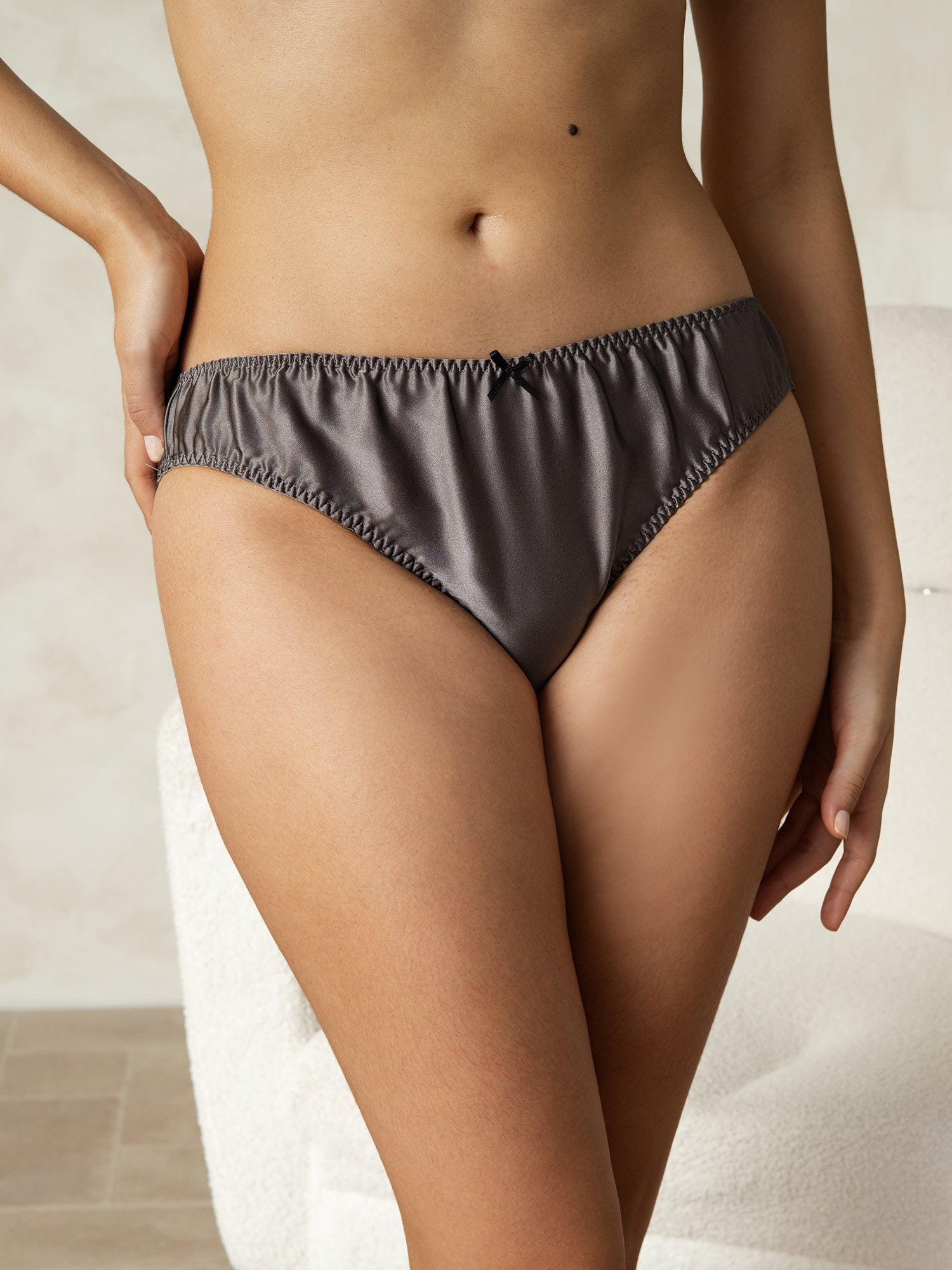 [Grau] SilkSilky-DE Reine Seide Panty 004