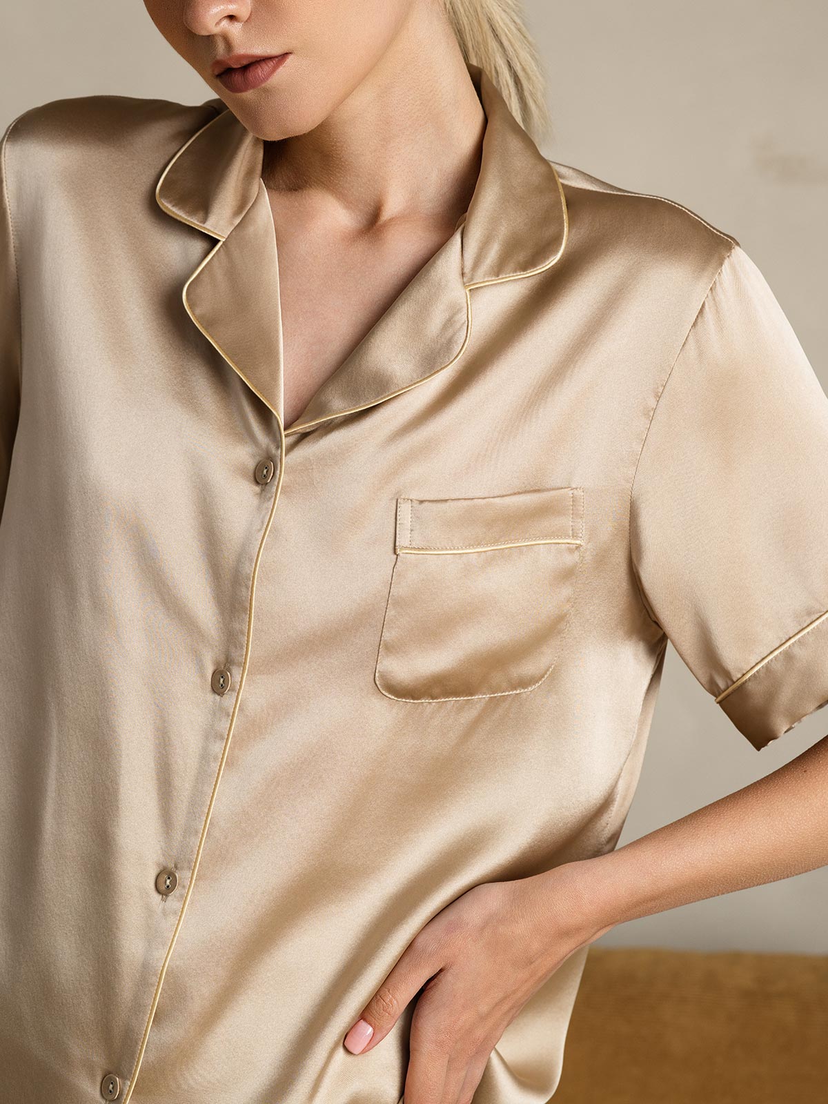 SilkSilky-DE Reine Seide Kurzärmelig Revers Damen Pyjamas Champagner 008