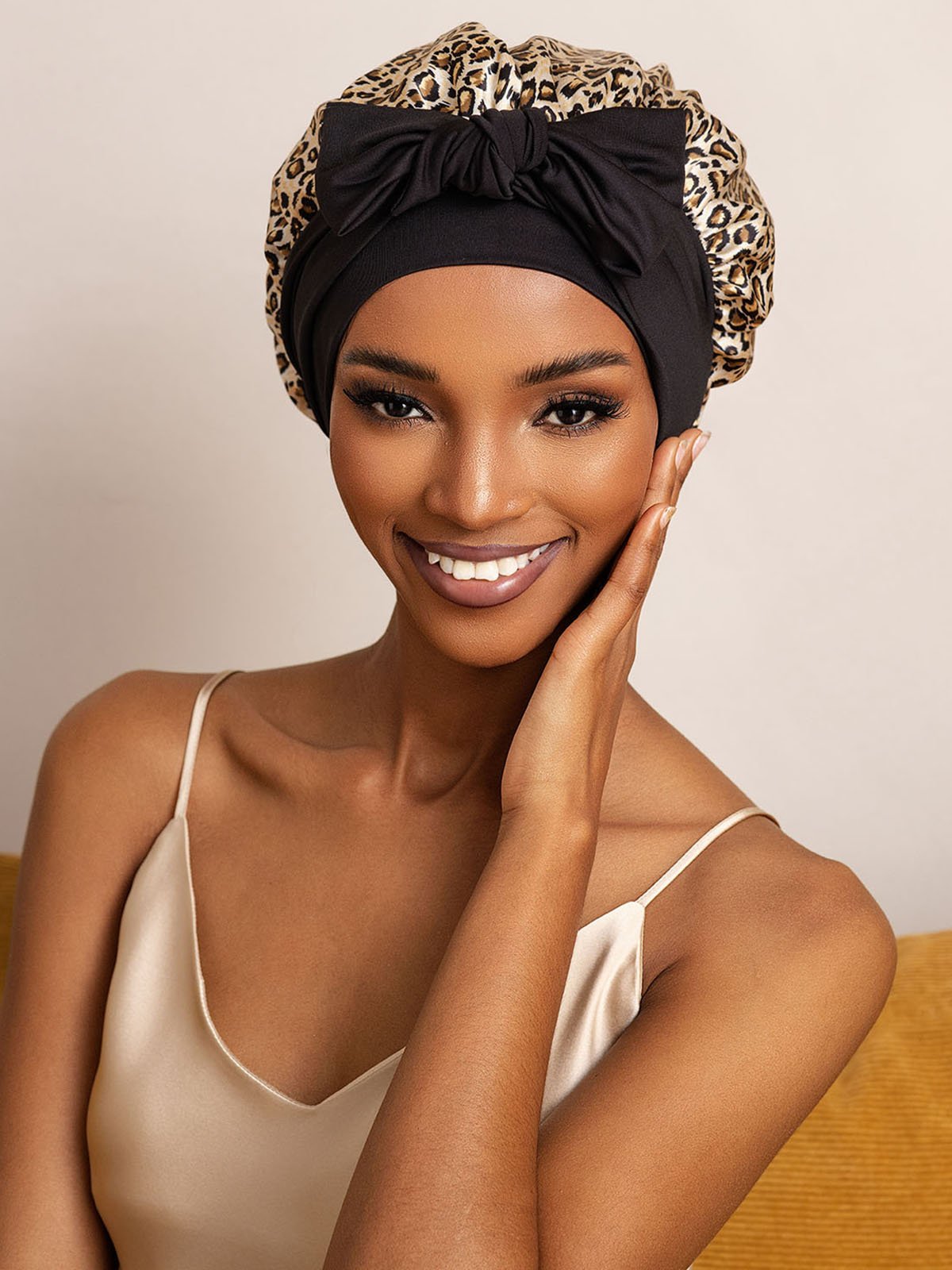 [Leopard] SilkSilky-DE Reine Seide Sleep Cap 001
