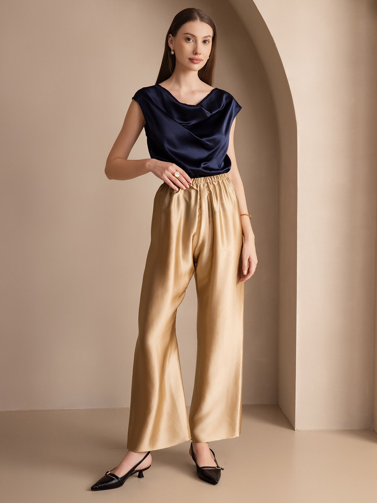 [Dunkelblau] SilkSilky-DE 19Momme Seide Ärmellos Wasserfallausschnitt T-Shirt 006