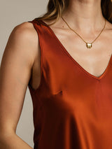 [Karamell] SilkSilky-DE Sleeveless V Neck Cami Top 005