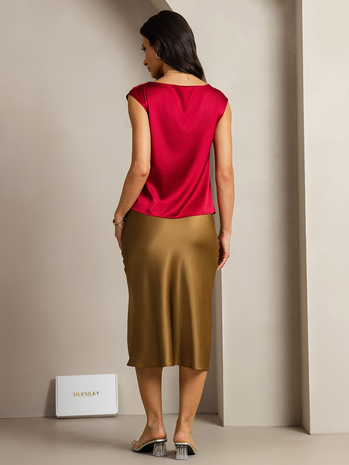 [Rotwein] SilkSilky-DE 19Momme Seide Ärmellos Wasserfallausschnitt T-Shirt 002