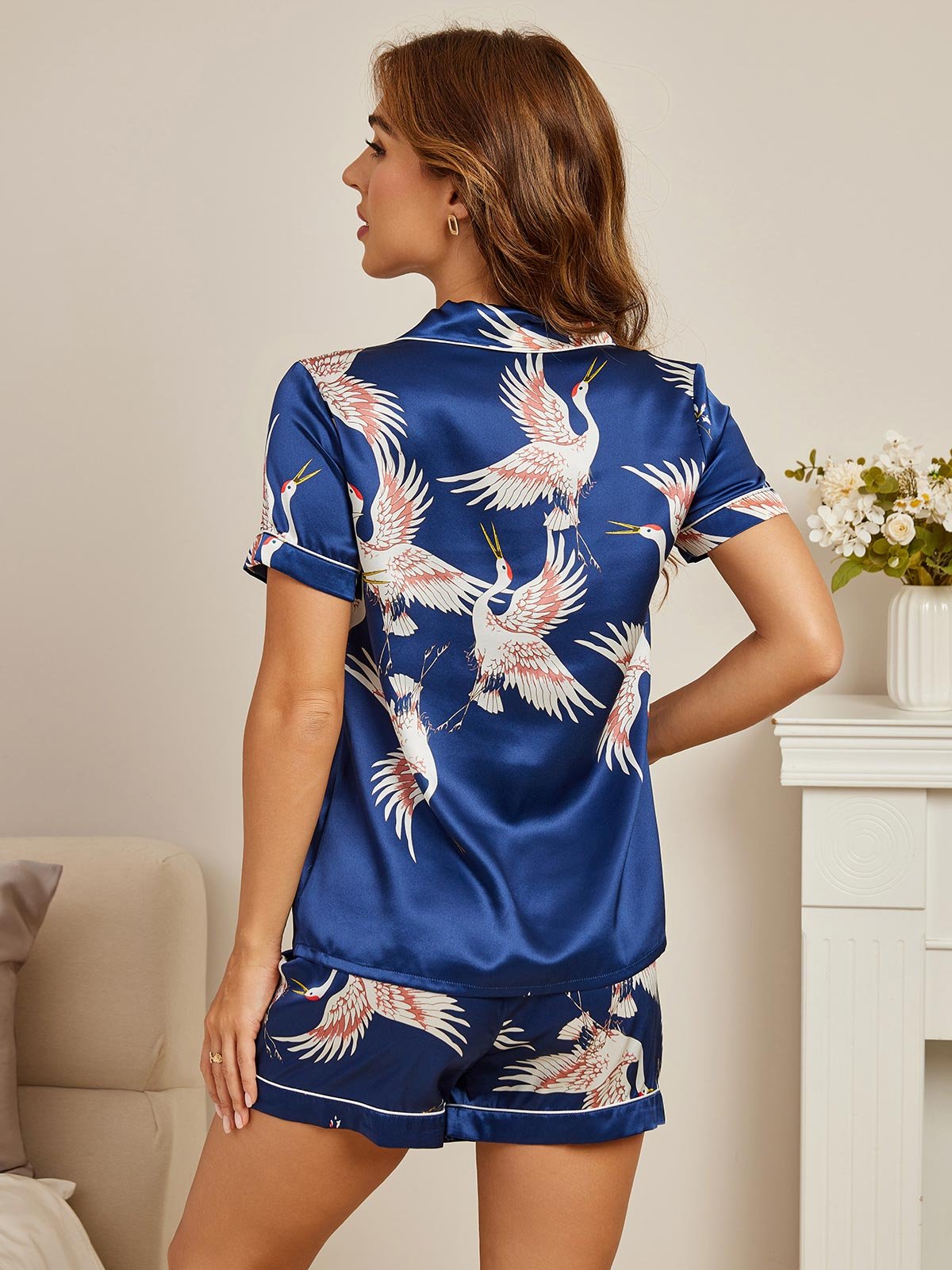 SilkSilky-DE 19Momme Reine Seide Kurzärmelig Revers Damen Pyjamas Dunkelblau 002