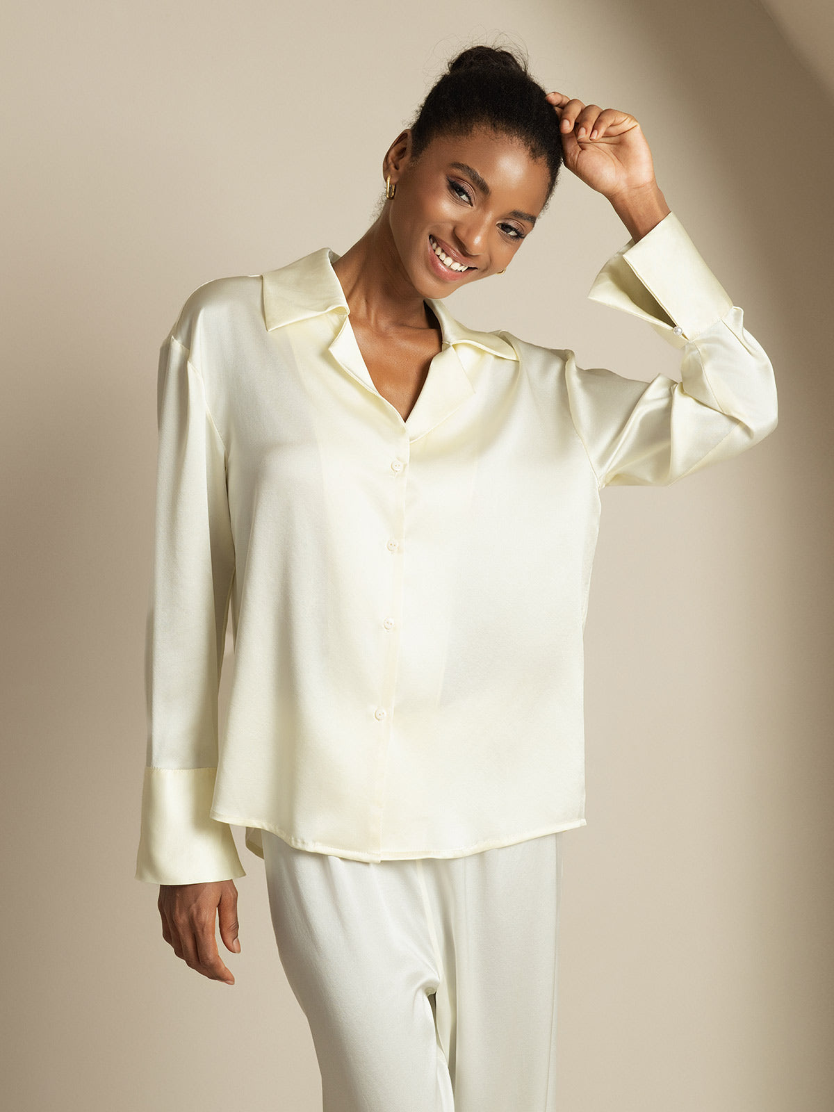 [Elfenbeinfarbe] SilkSilky-DE 19Momme Seide Womens Shirt 001