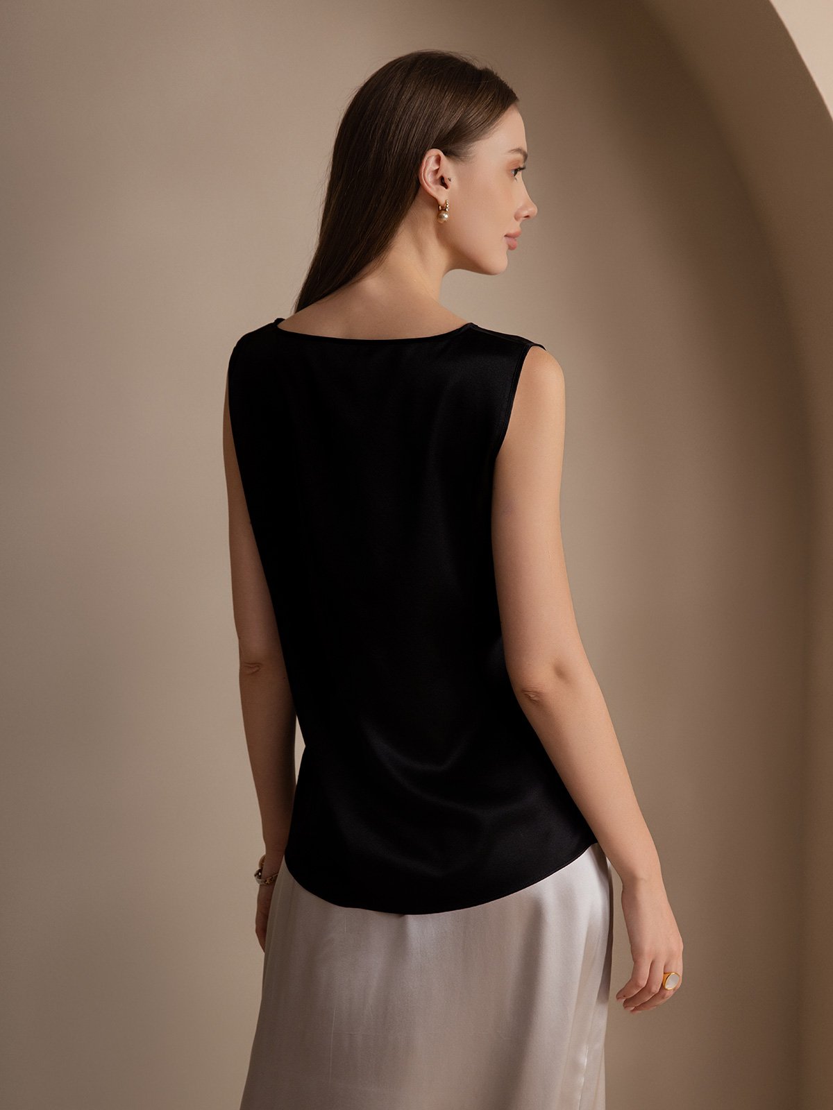 [Schwarz] SilkSilky-DE 19Momme Ärmellos Rundhalsausschnitt Cami Top 002