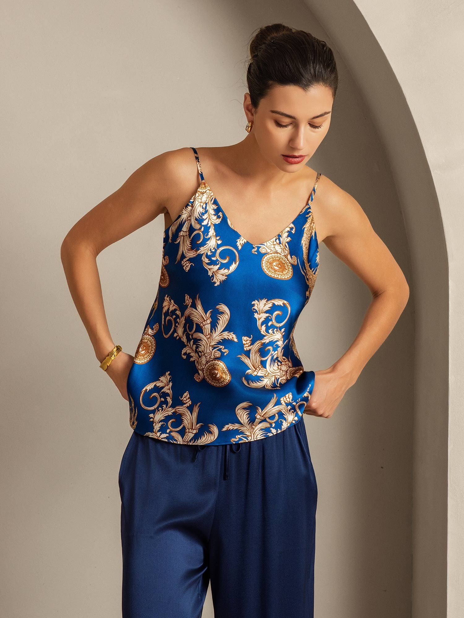 [Navy Drache] SilkSilky-DE Reine Seide V Ausschnitt Cami Top 007,