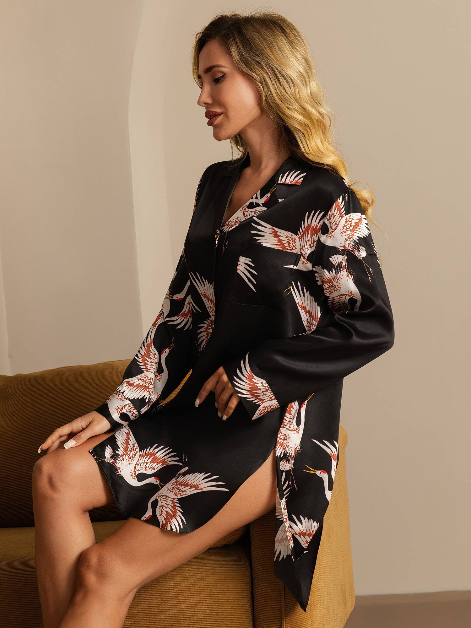 [Schwarz] SilkSilky-DE 19Momme Reine Seide Umlegekragen Schlafhemd 007