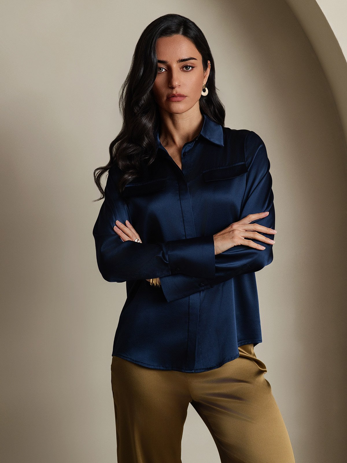 SilkSilky-DE 19Momme Seide Langärmelig Umlegekragen Damenhemd Dunkelblau 005