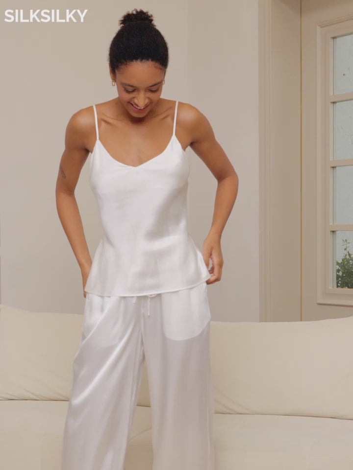 SilkSilky-DE Reine Seide V Ausschnitt Cami Top video 001